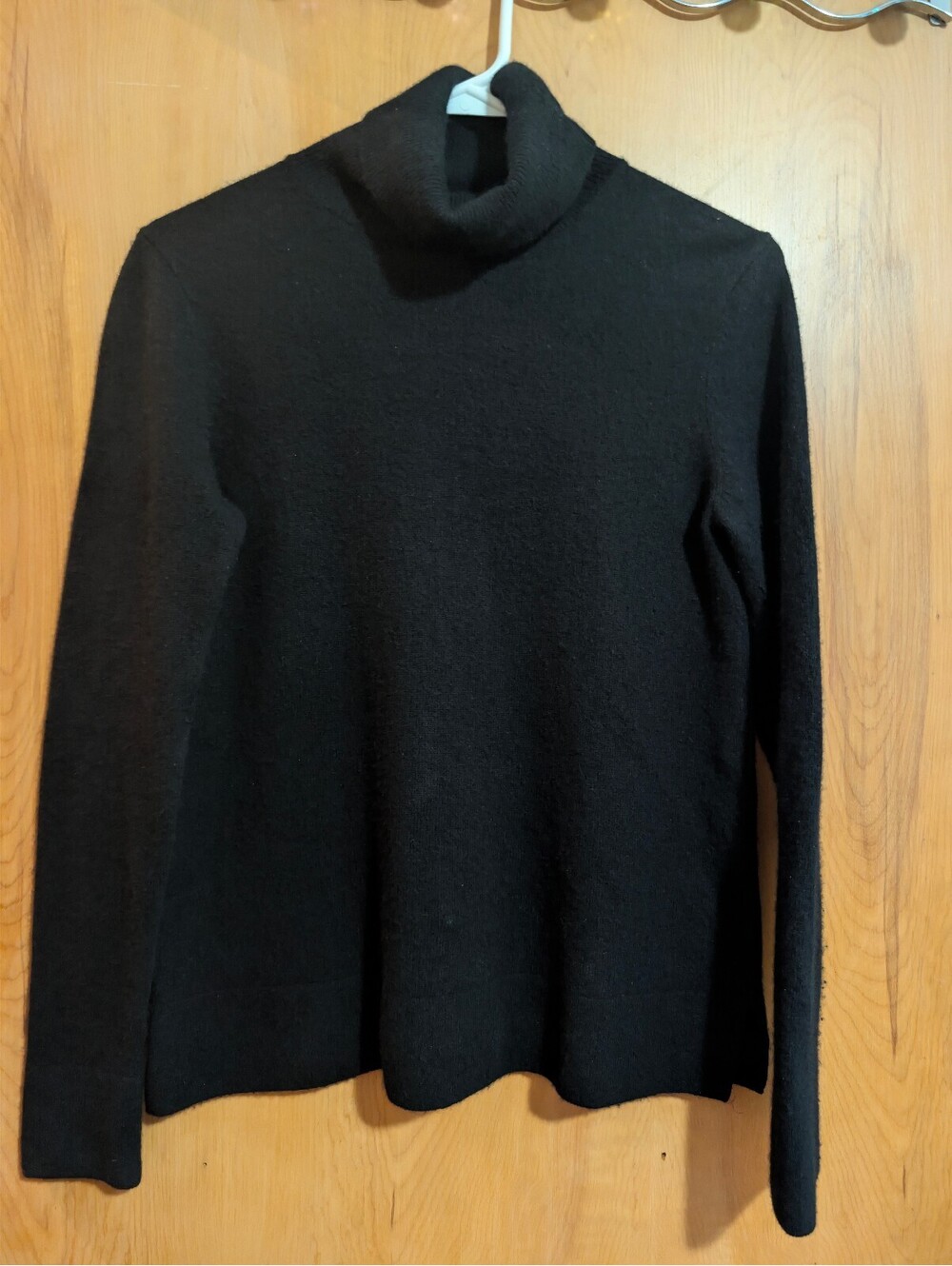Neiman Marcus The Cashmere Collection Black 100% Cashmere Turtleneck Sweater M